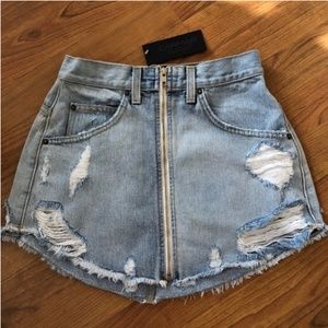 Carmar Beatrice skirt (NWT)